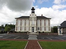 Ang Town Hall sa Brissy-Hamégiort