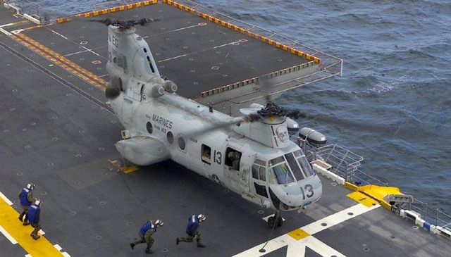 Boeing Vertol CH-46 Sea Knight - Wikipedia