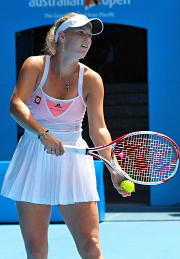 File:Caroline Wozniacki at the 2011 Australian Open1 crop.jpg