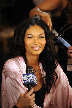 Chanel Iman Victoria’s Secret -muotinäytöksessä New Yorkissa vuonna 2009.