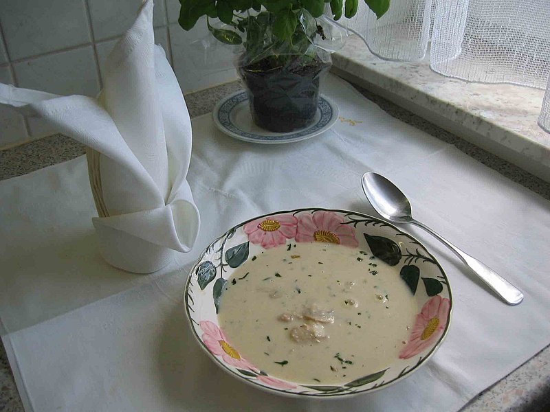 File:Cream mushroom soup 3.jpg