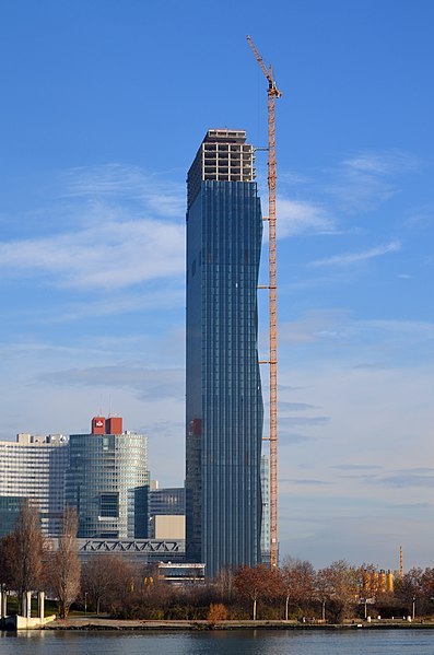 Datei:DC Towers, Vienna (nov 2012).JPG