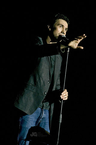 <span class="mw-page-title-main">David Fonseca</span> Portuguese singer-songwriter (born 1973)