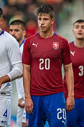 Dimitris Nikolaou & Adam Hložek, U21 CZE-GRE 2019-10-10 (przycięte) .jpg