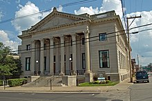 Dubuque IA - Public Library.jpg