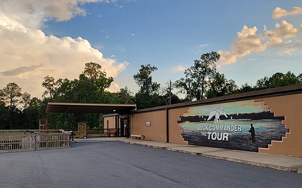 Duck Commander Headquarters-the tour