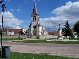 Kostel v Saint-Julien