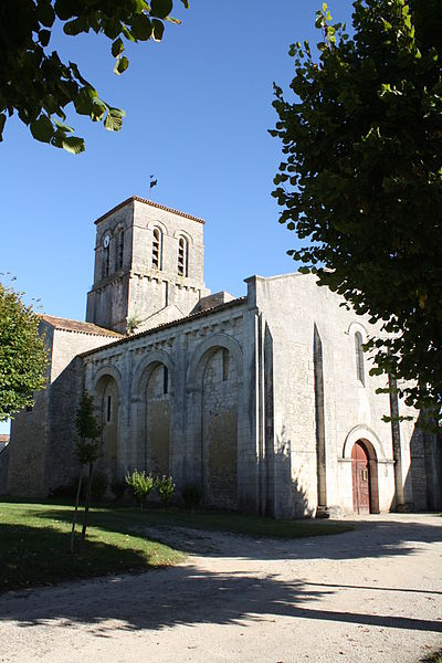 File:Eglise de la Transfiguration de Cressé -17- photo 1.JPG