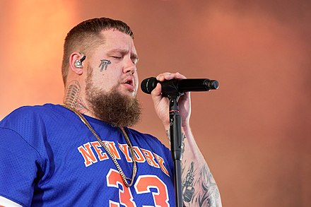 Rag n bone слушать. Ragn Bone man. Rage n Bone man. Rag'n'Bone man фото. Rang n Bone man.