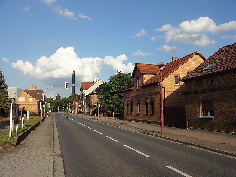 File:Freienhufener hauptstraße 2019-07-21 (3).jpg