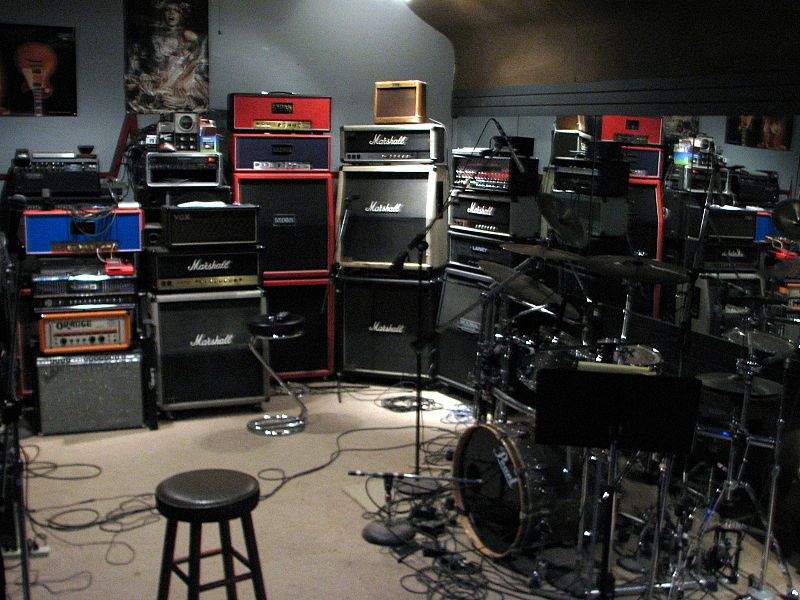 File:Full well recording studio, baby (photo by Anathea Utley).jpg