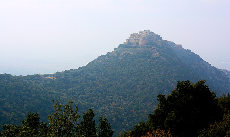 File:Golan Heights - Nimrod - 01 (4263903872).jpg