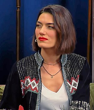 Hande Subaşı on Tolgshow.jpg