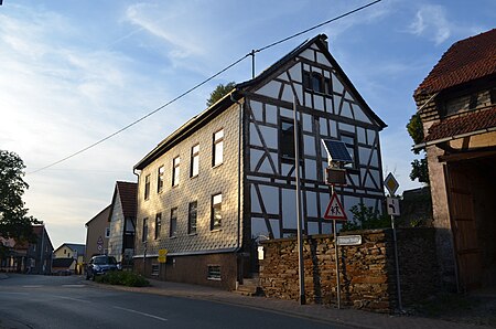 Heinzenberg, Usinger Straße 1