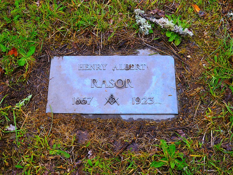 File:Henry Albert Rasor (1867-1923), Eugene Masonic Cemetery.jpg