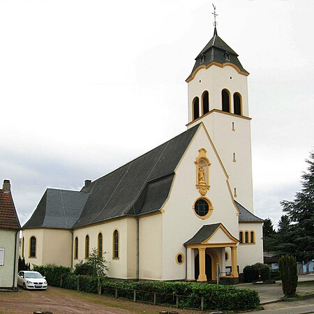 Holz kath Kirche