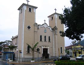 Igreja Matriz de Guararema.jpg