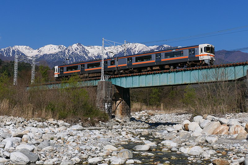 File:Iida-Line 313-R101 Nakatagiri-River.jpg