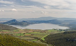 Lacul Illiki (parte din) lângă Thiva Grecia.jpg