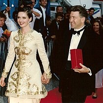 Isabella Rossellini Devid Linch Kann.jpg