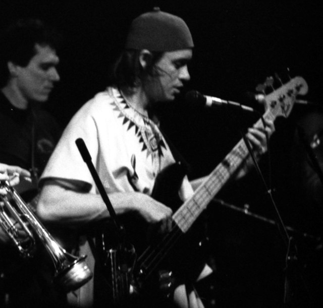 Bassist Jaco Pastorius, with Jorma Kaukonen (rear, left) performing in the Lone Star, New York City