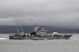 HMS Malmö (K12) på floden Clyde i Skottland sommaren 2006.