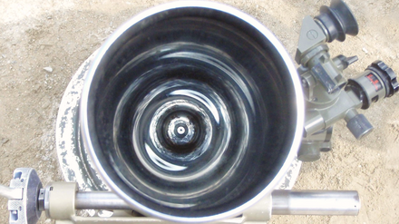 View down the barrel of a L16 81mm mortar, showing the fixed firing-pin.