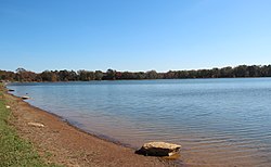 Озеро Конасауга (округ Флойд, Джорджия), ноябрь 2017.jpg