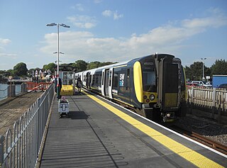 <span class="mw-page-title-main">Lymington Pier railway station</span> Railway station in Hampshire, England