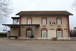 Rathaus von Marlieux 7.jpg