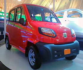 MakeInIndia-Bajaj-Qute cropped.jpg