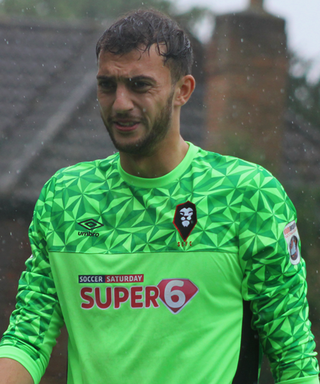 <span class="mw-page-title-main">Max Crocombe</span> New Zealand goalkeeper (born 1993)