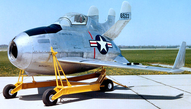 McDonnell XF-85 Goblin - Wikipedia