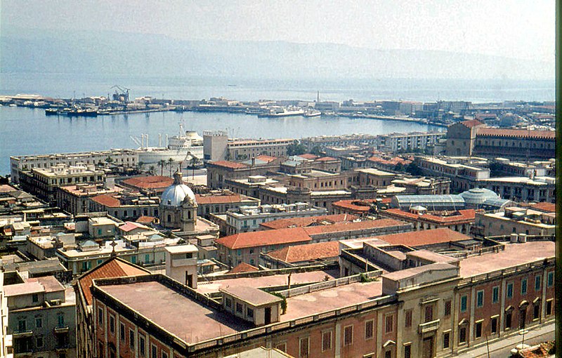 File:Messina Harbour.jpg