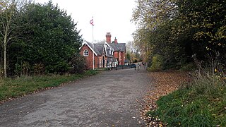 <span class="mw-page-title-main">Mickleover railway station</span> Former railway station in Derbyshire, England