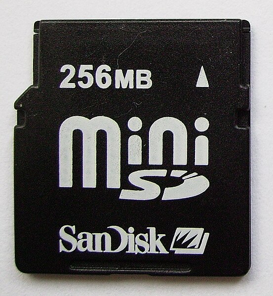 File:MiniSD memory card.jpg