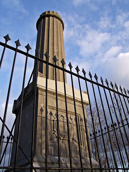 File:Monument Gordon 1815.jpg