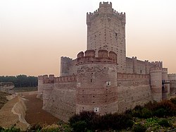 Panoramic view of the Castle of La Mota Mota-Castillo de la Mota.jpg