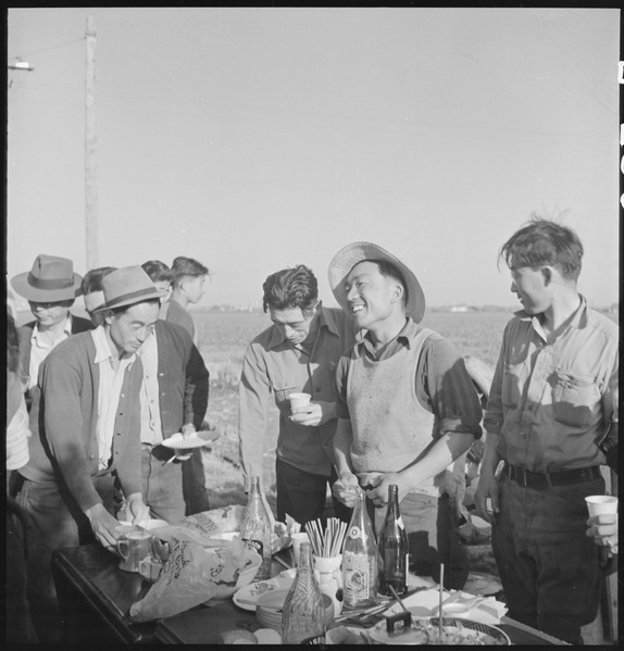 File:Mountain View, California. A pre-evacuation barbecue on a farm in Santa Clara County, California. . . . - NARA - 536412.tif