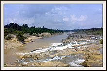 A view of Bhera river at its confluence with river Damodar Near Rajrappa falls Ramgarh Jharkhand India.jpg