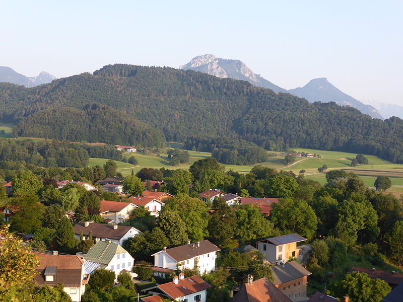 File:Neubeuern-2.jpg