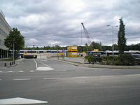 Nieuw te bouwen station Lunetten 2011, met links gebouw Aristo