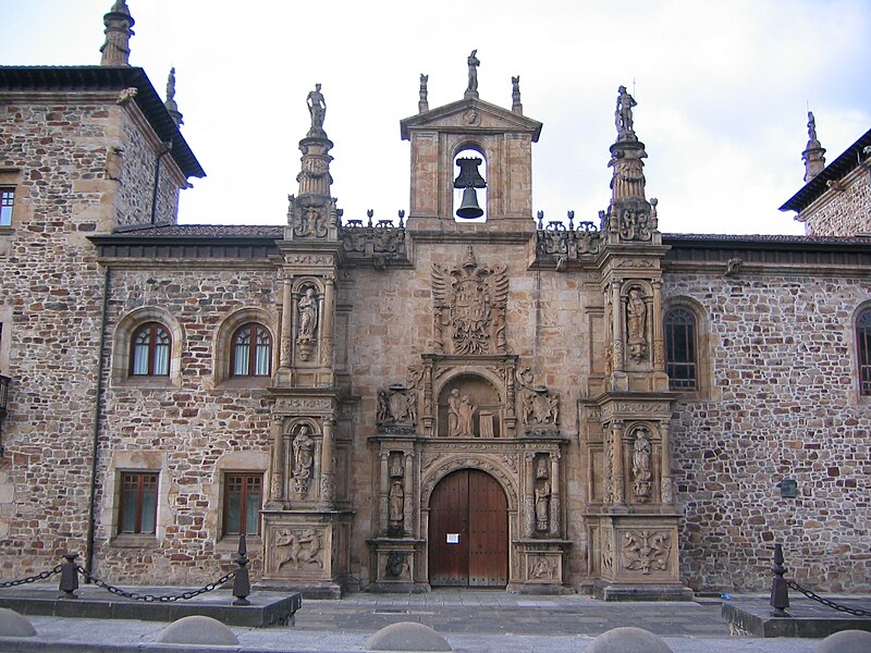 File:Oñati, universidad.JPG