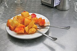 Patatas bravas