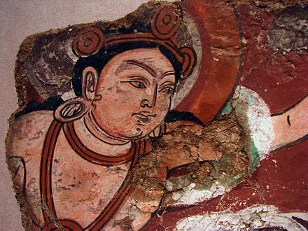 Bouddha. Peinture murale, provenant de Kucha. Dynastie Tang, première moitié du VIIIe siècle. Asie centrale du Xinjiang, Chine.