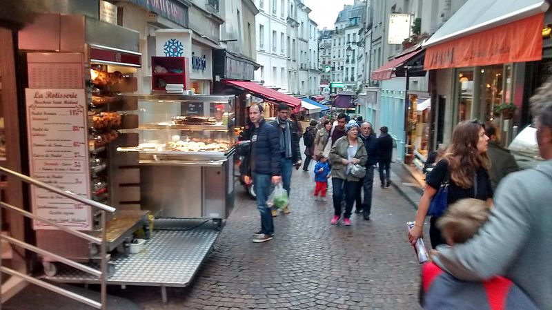 File:Petits commerces Rue Mouffetard.jpg