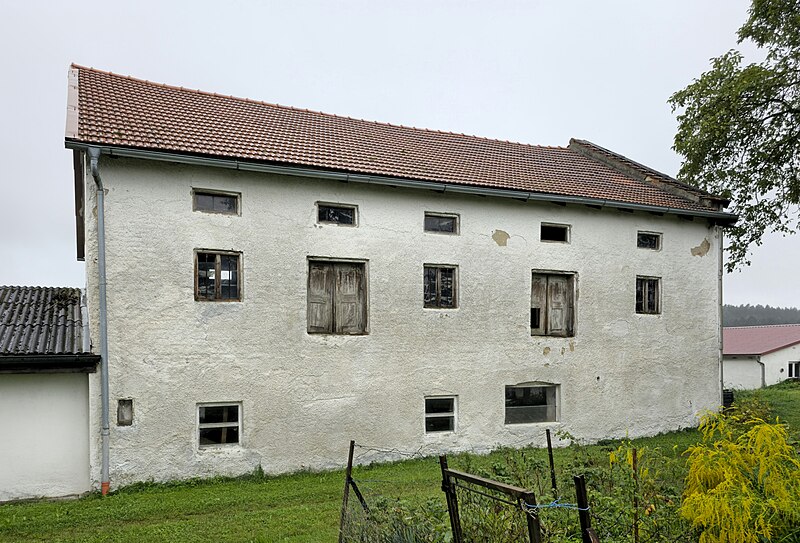 File:Plattenberg (Buchbach) 1 (2).jpg