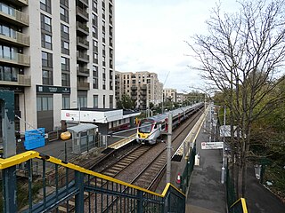 <span class="mw-page-title-main">Ponders End railway station</span> National Rail station in London, England