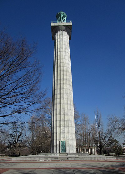 Monumento a los mártires de barcos para prisioneros