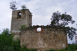 Rîu Alb Biserica romano catolica, din sec. XIII. mai tirziu reformata, azi ruina ortodoxa.JPG